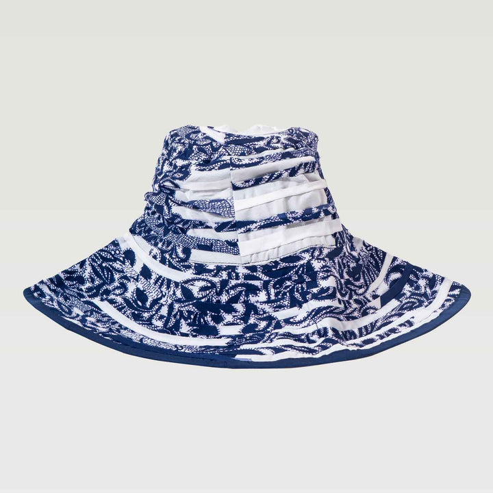 Cappello bianco e blu