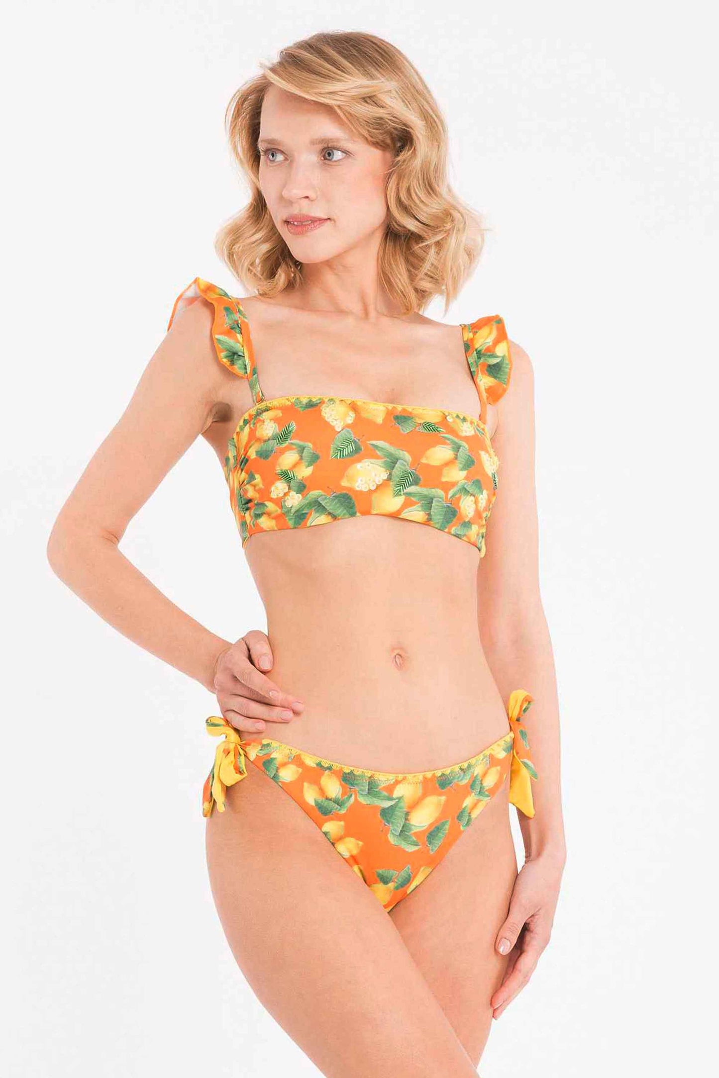 Costume bralette con volant Bella con brasiliana